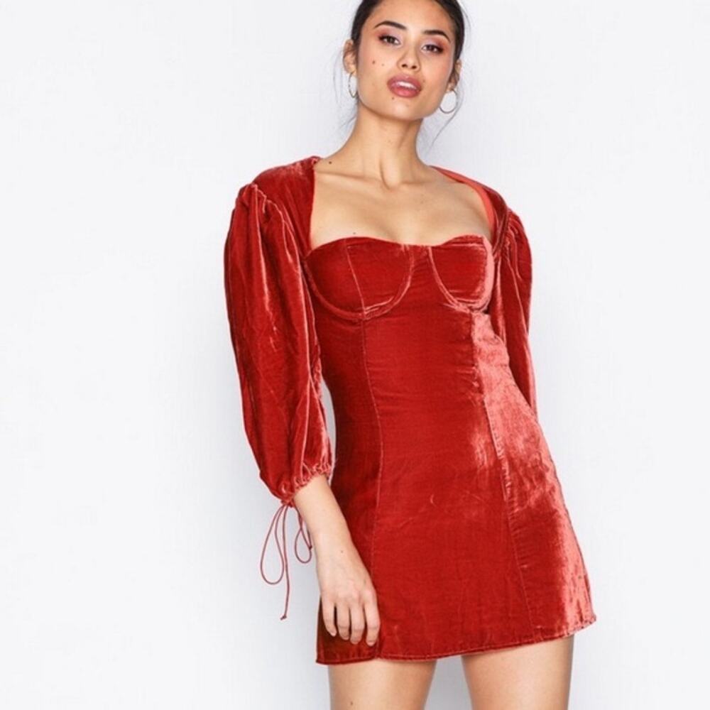 red For Love & Lemons Nadine Velvet Mini Dress -sweetheart neckline, 297$